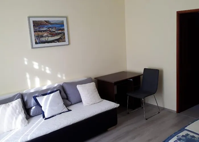 Zora Apartman